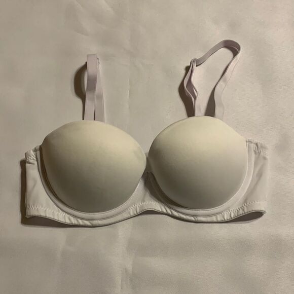 32A white bra adjustable straps to razor back - Picture 1 of 7